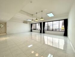 International Plaza (D2), Apartment #584937771